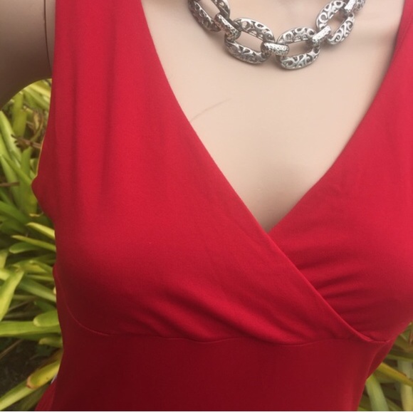 Express Red Tank Top - Picture 4 of 7